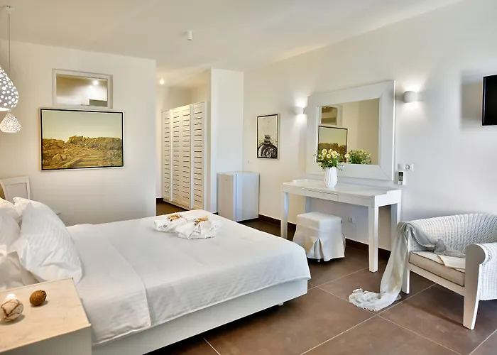 Jenny's Summer Πλατύς Γιαλός